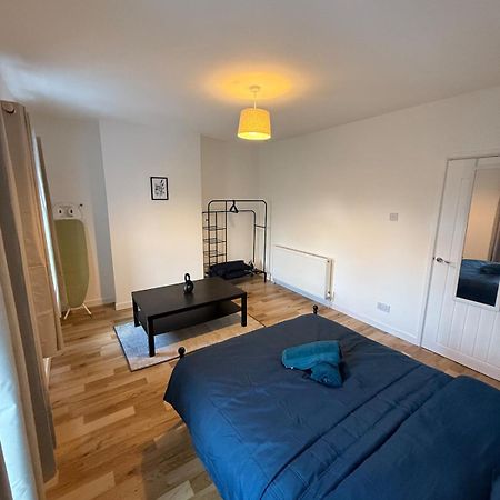 Charming 3-Bedroom House Cardiff Extérieur photo