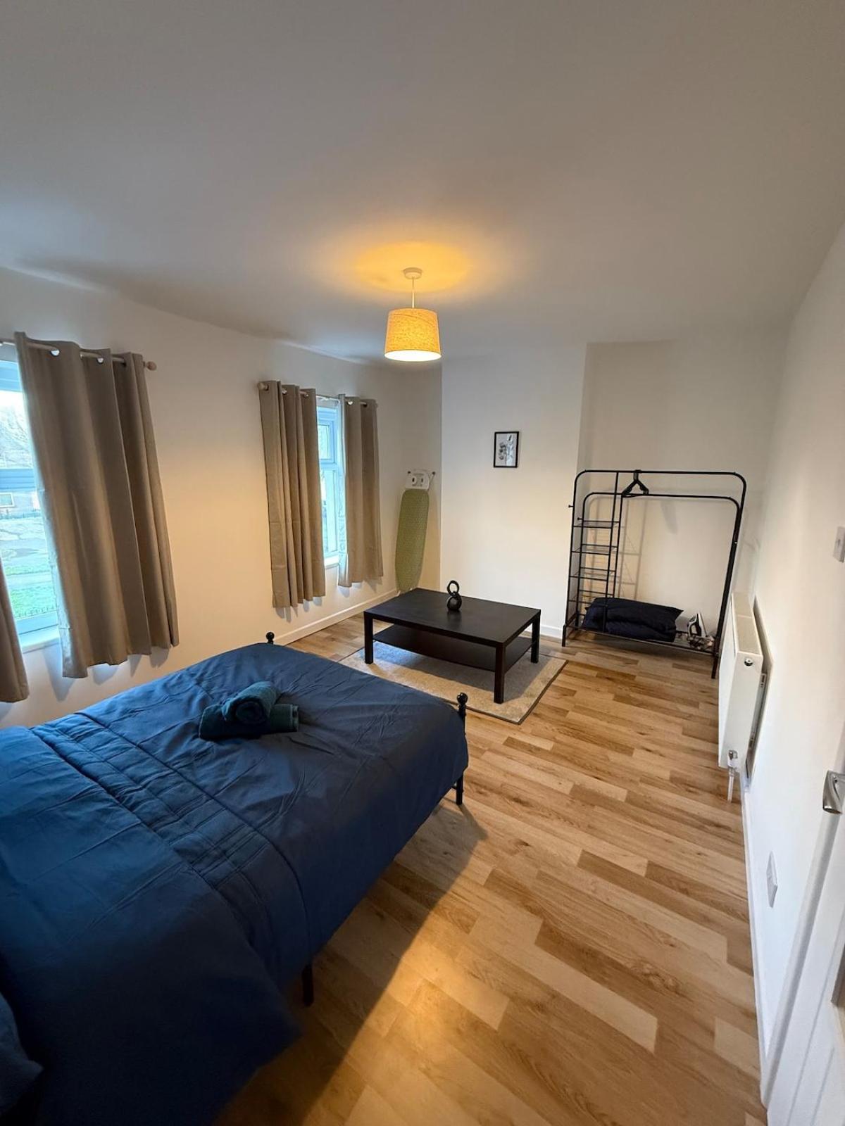 Charming 3-Bedroom House Cardiff Extérieur photo
