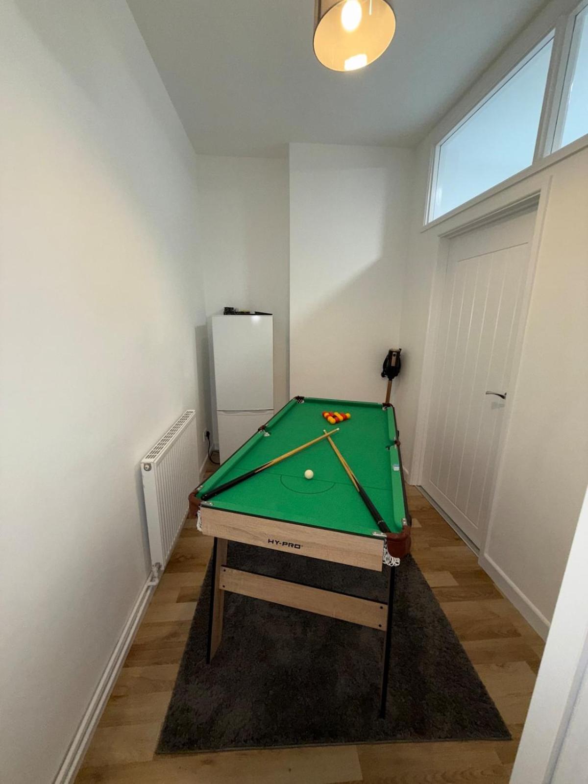 Charming 3-Bedroom House Cardiff Extérieur photo